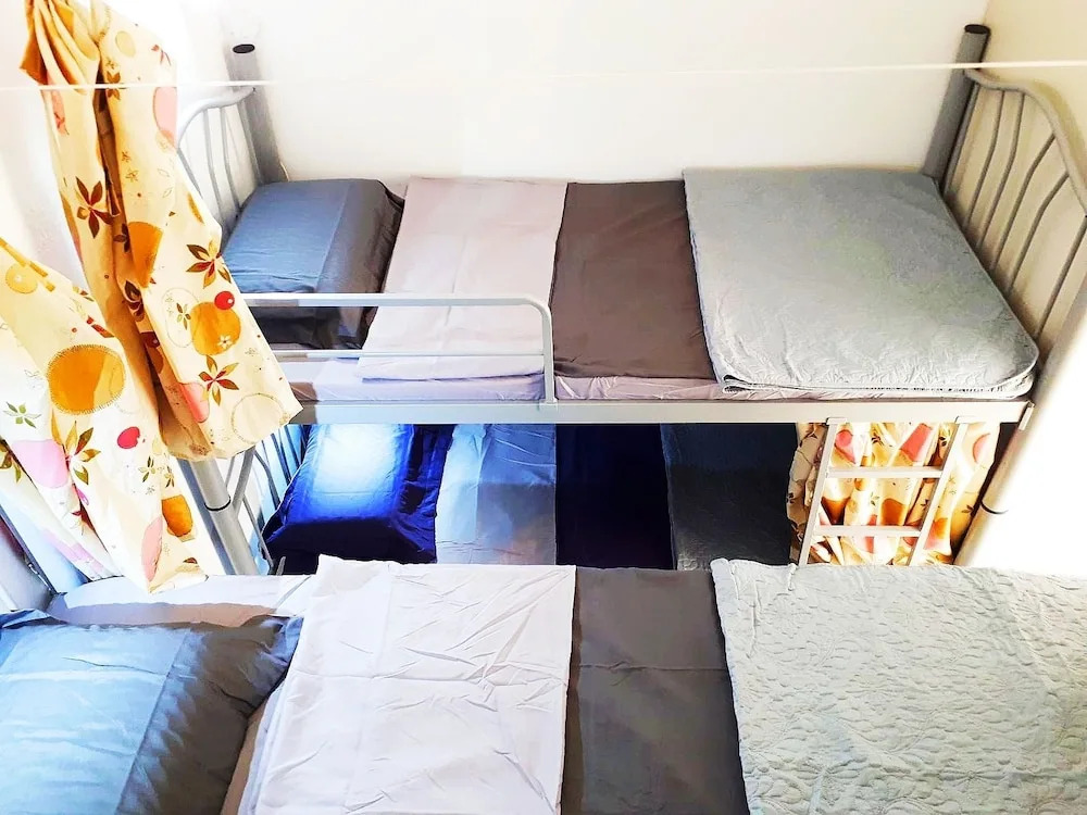 Butik Hostel TLV