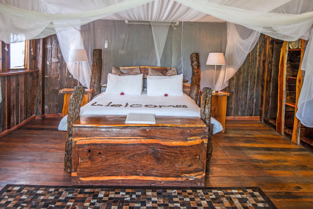Karongwe - River Safari Lodge