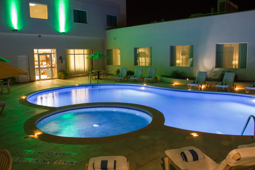 Holiday Inn Hotel & Suites Hermosillo Aeropuerto by IHG