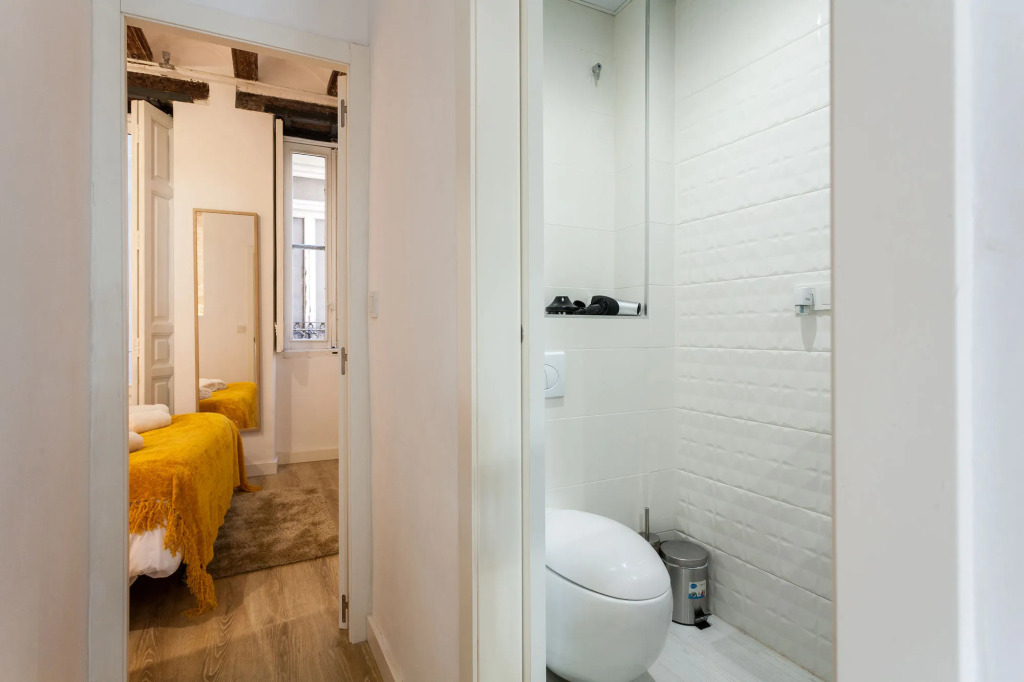 Baron Suites Reina