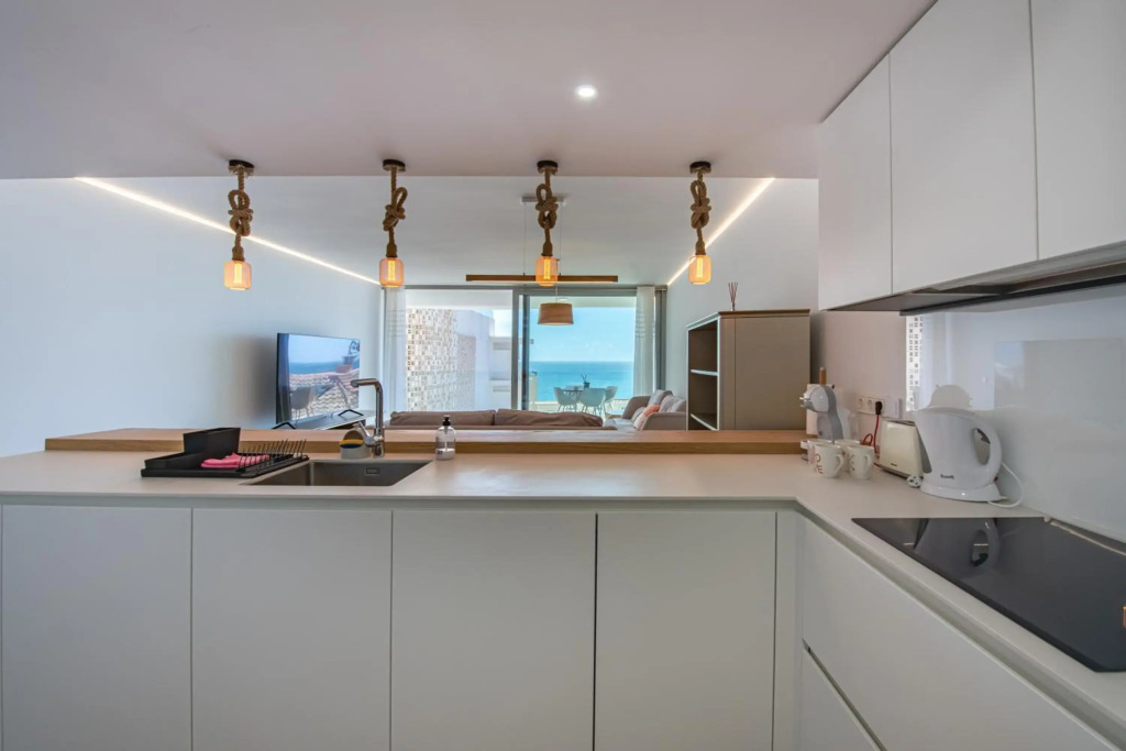Unique 2 bedroom unit with pool near beach