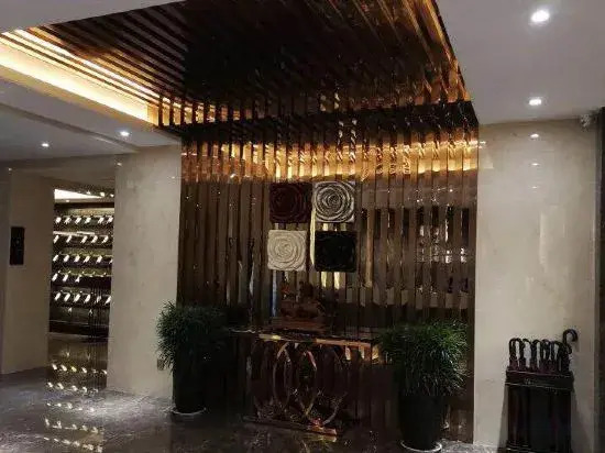 Rose Holiday Hotel