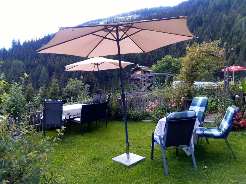 Bed & Breakfast Dolomiti Bey Haus Pinter