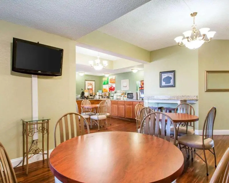 Quality Inn & Suites Ridgeland