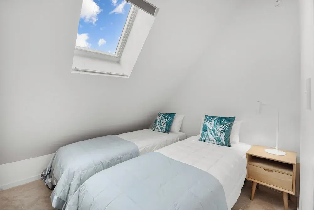 Bay of Islands Apartment -Marina Views