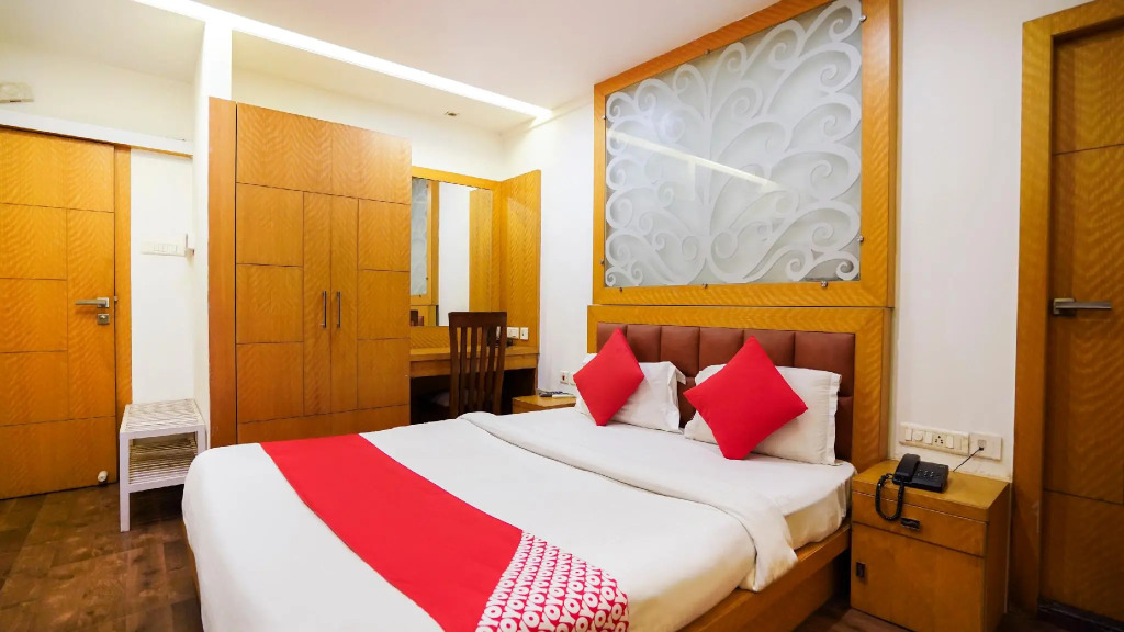 OYO 70303 Abis Regency