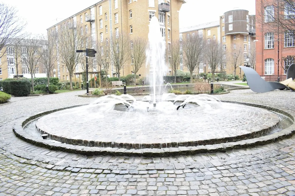 Loft Style Studio In Bow