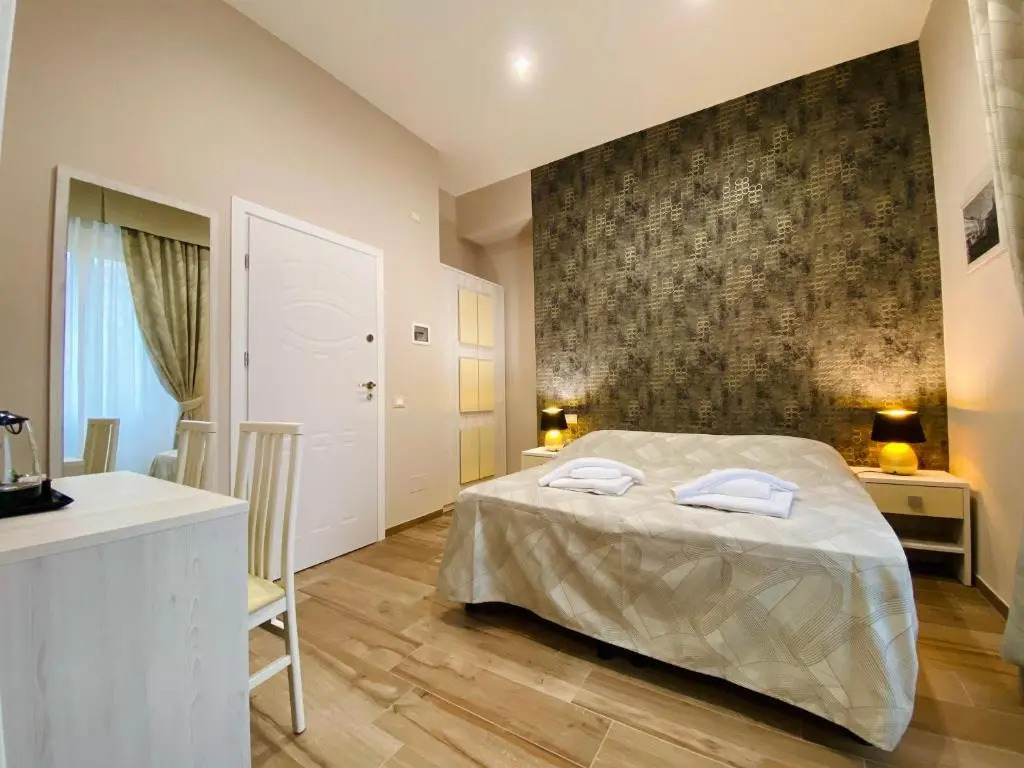 Hotelier 51