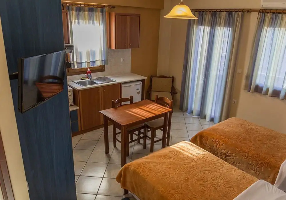 Tsironis Guesthouse