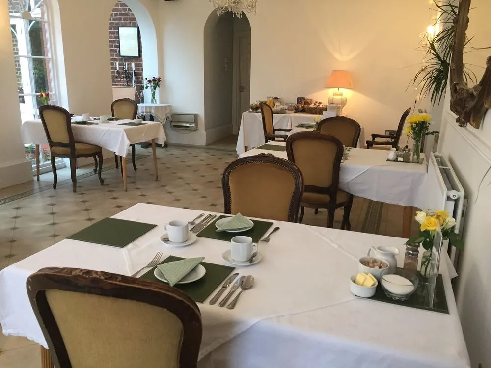 Aylestone Court