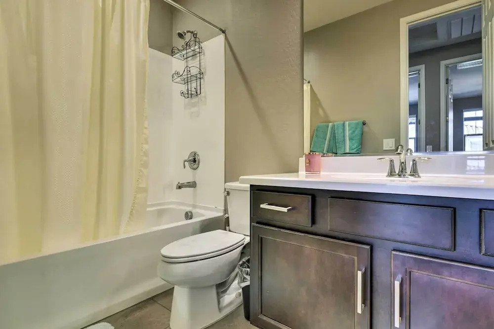 Balcony and Community Perks Spacious Gilbert Escape