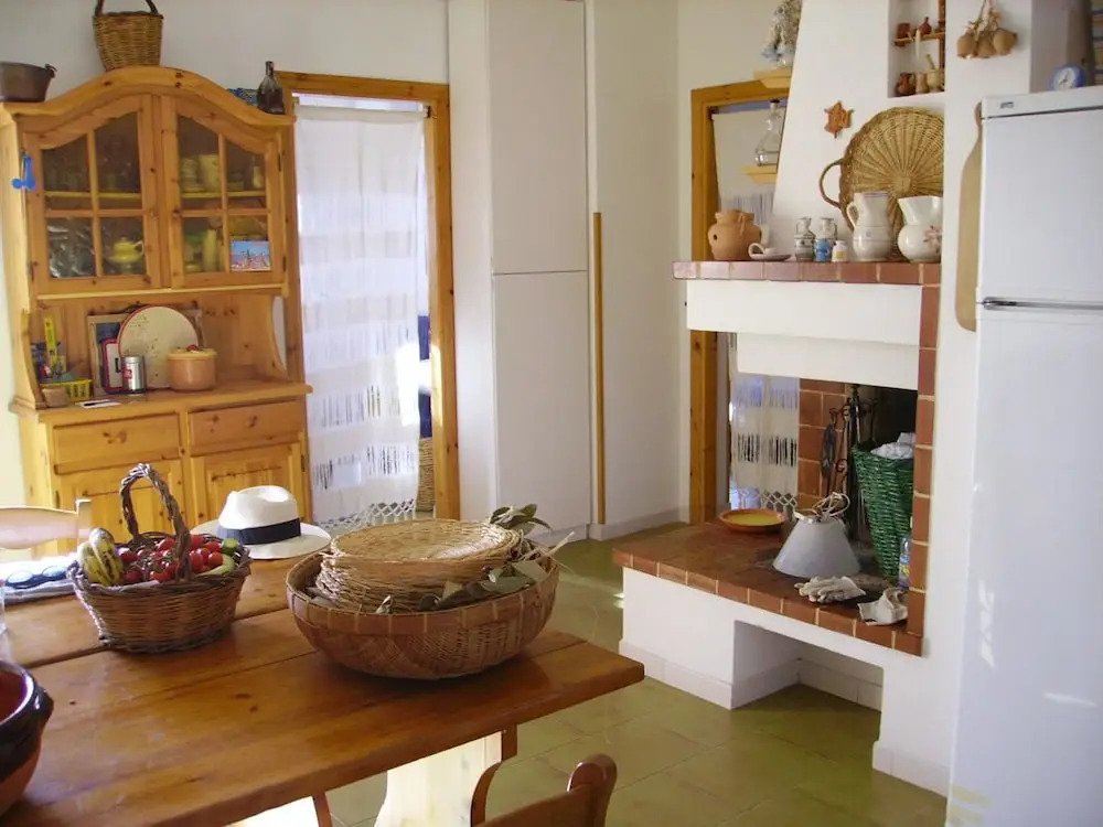 House With 2 Bedrooms in Maruggio, With Furnished Terrace - 20 m From