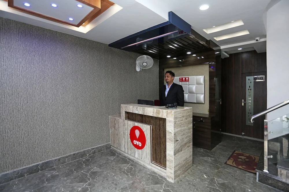 OYO 6709 Hotel L N International