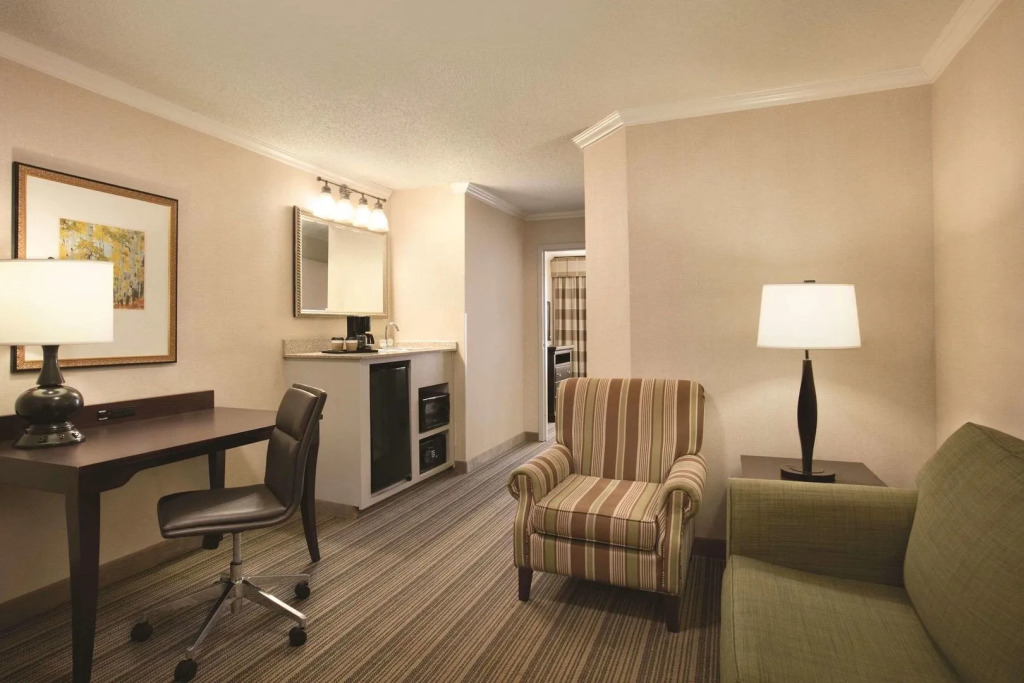 Country Inn & Suites By Radisson, Atlanta Airport North, GA