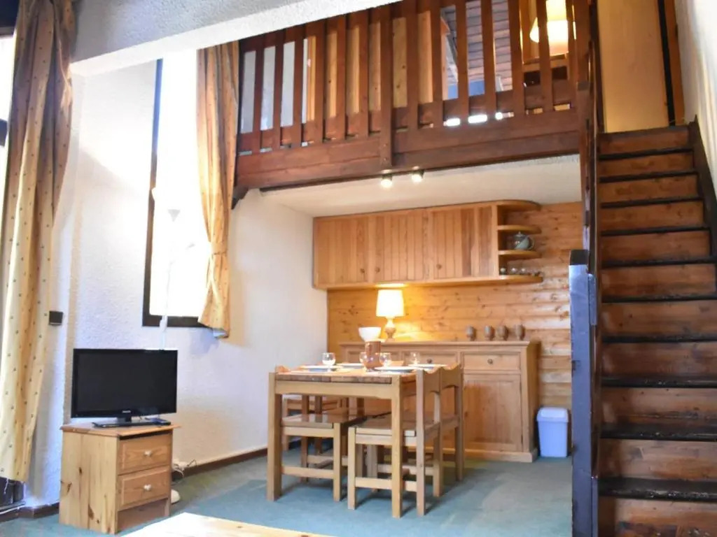 Appartement Méribel, 1 pièce, 4 personnes - FR-1-180-15
