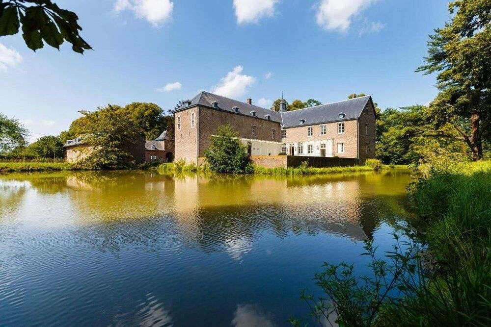 Kasteel Wolfrath B&B