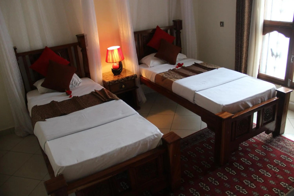 Al-Minar Hotel