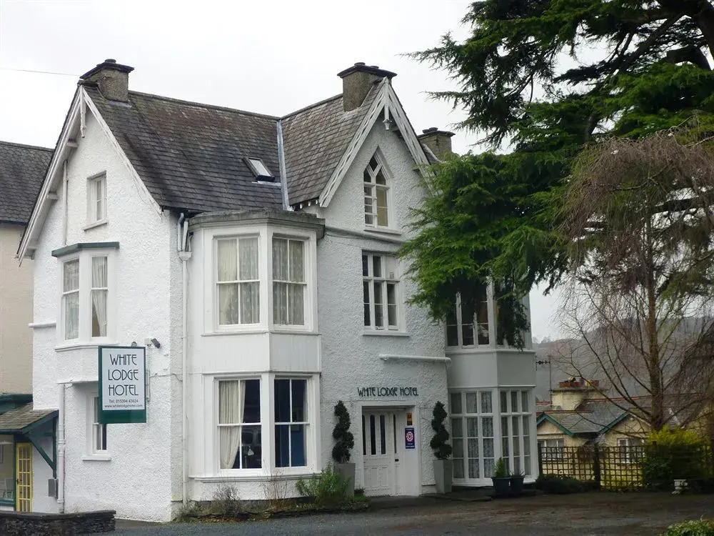White Lodge Hotel