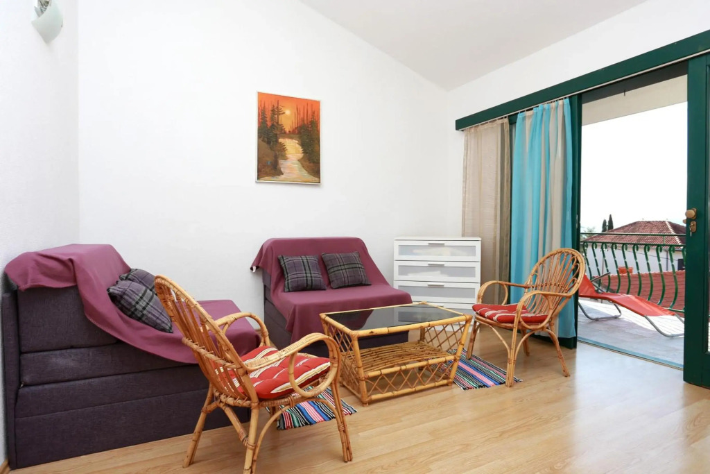 Apartments by the sea Seget Vranjica, Trogir - 10344