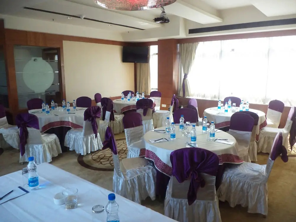 Best Western Skycity Hotel