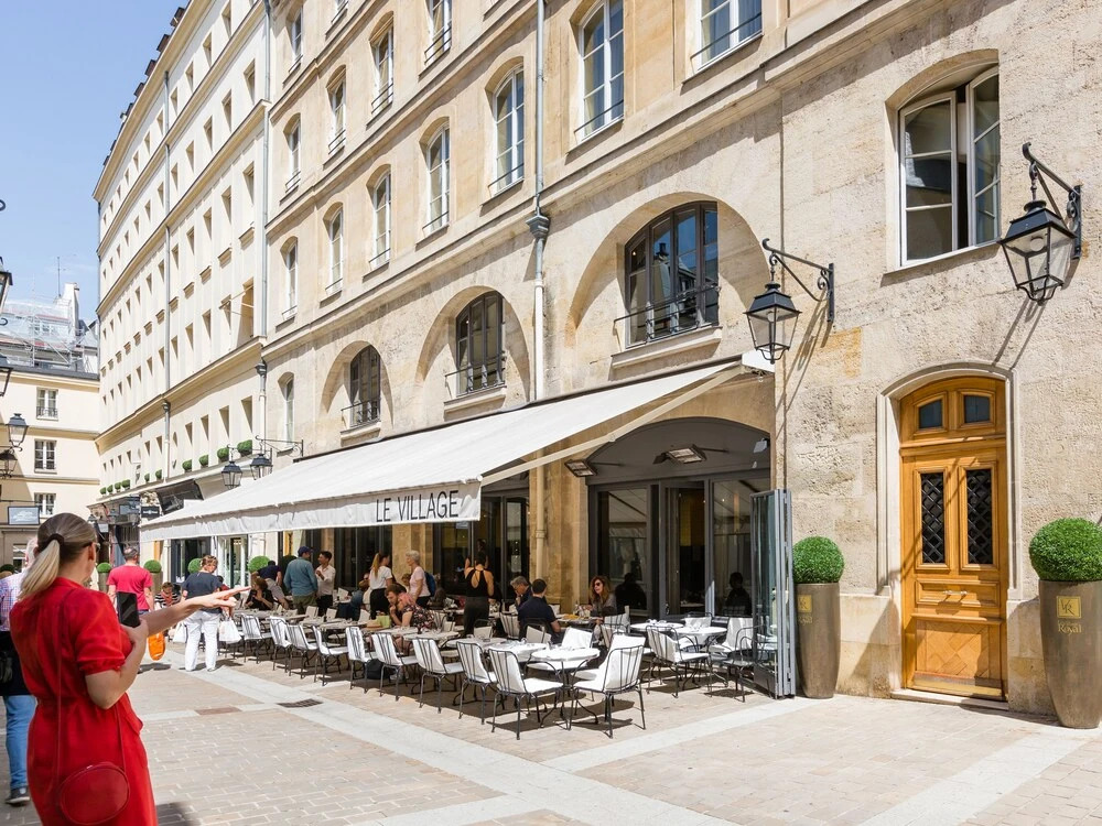 Luxury 2 Bedroom With AC - Louvre & Champs Elysees