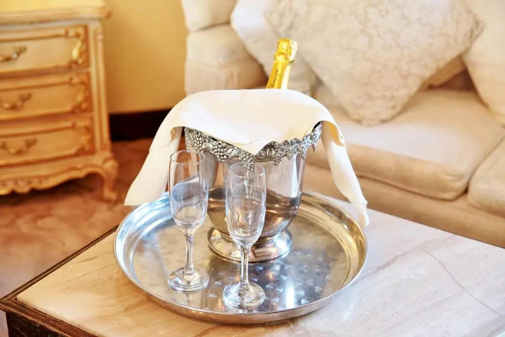 The Inglenook Hotel