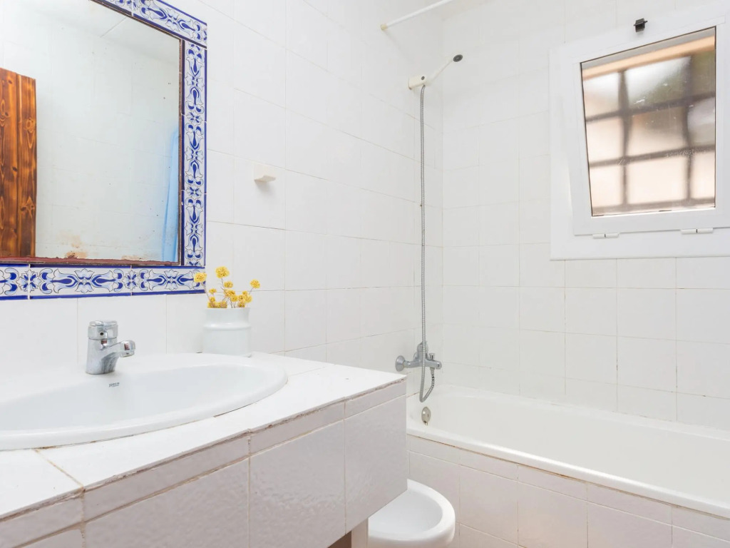 Inviting Holiday Home In Lloret De Mar With Pool