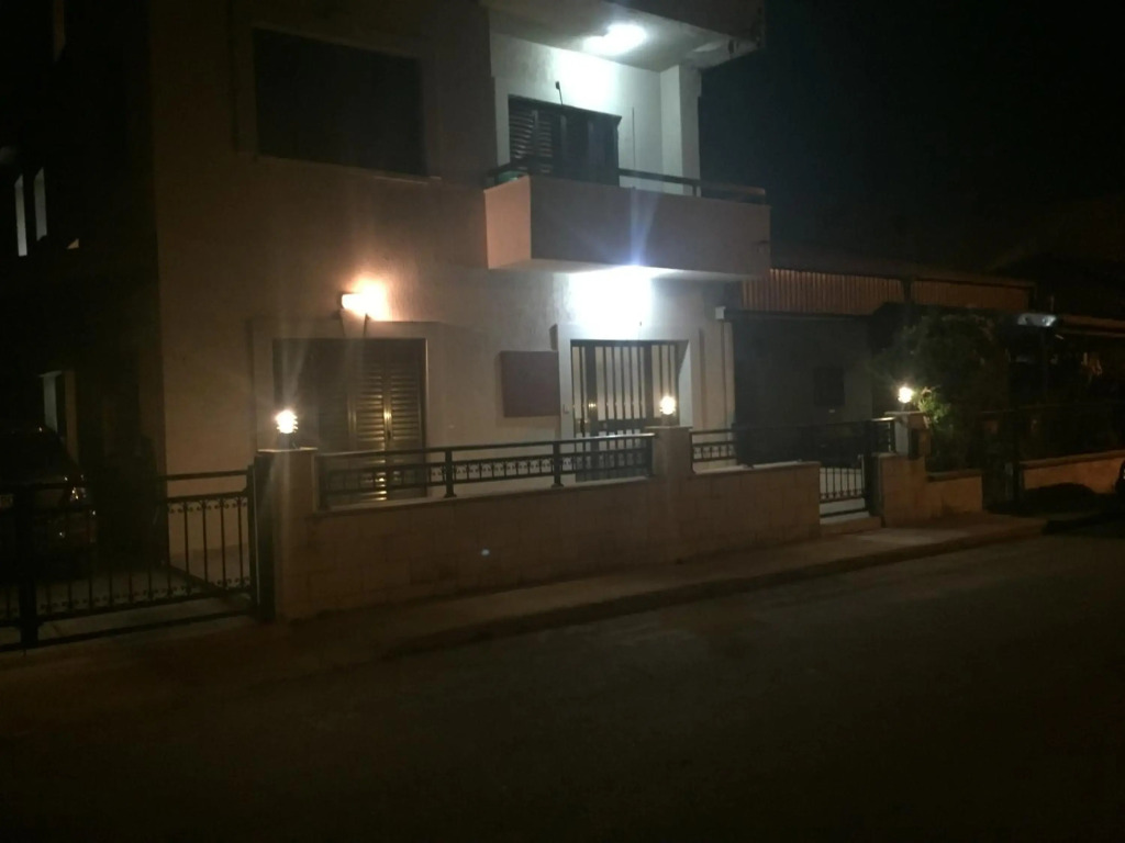 Artemis House