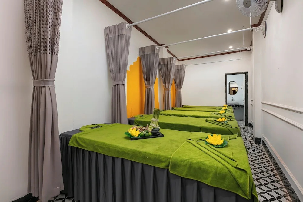 Silk Castle Hotel & Spa - Hanoi Old quarter