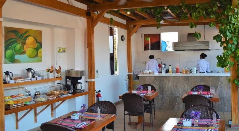 Balcones de Alhelí B&B