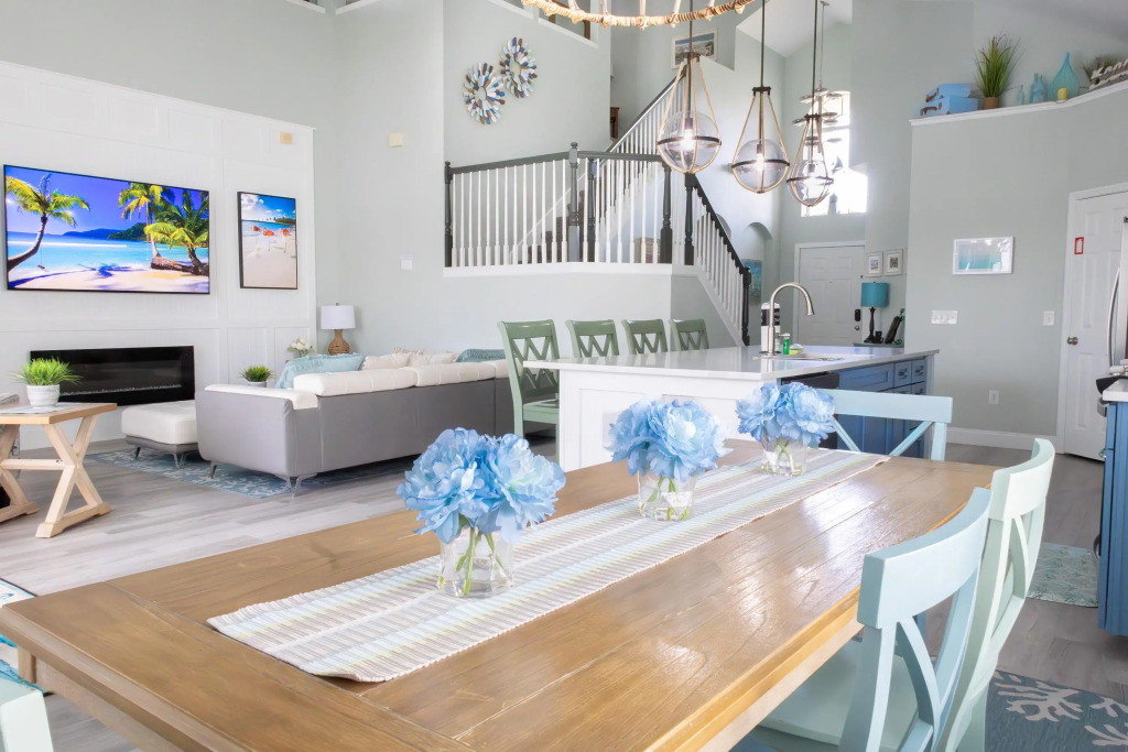 Sunkissed Oasis 5-bed Villa Pool Games Room