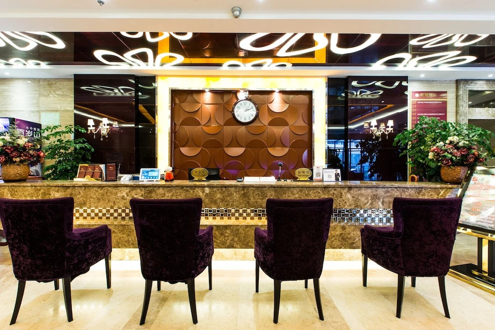Weihai Huakun Hotel