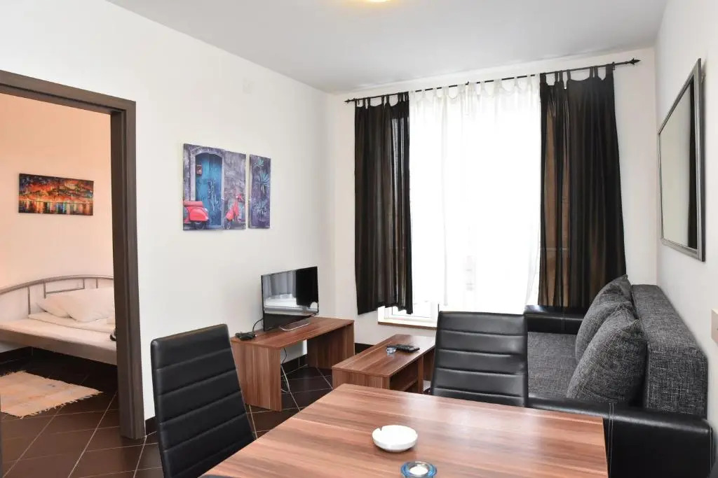 Private apartman 5b23 in Kraljevi cardaci