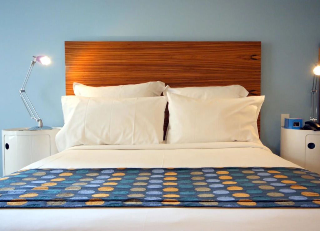 Adge Hotel and Residences