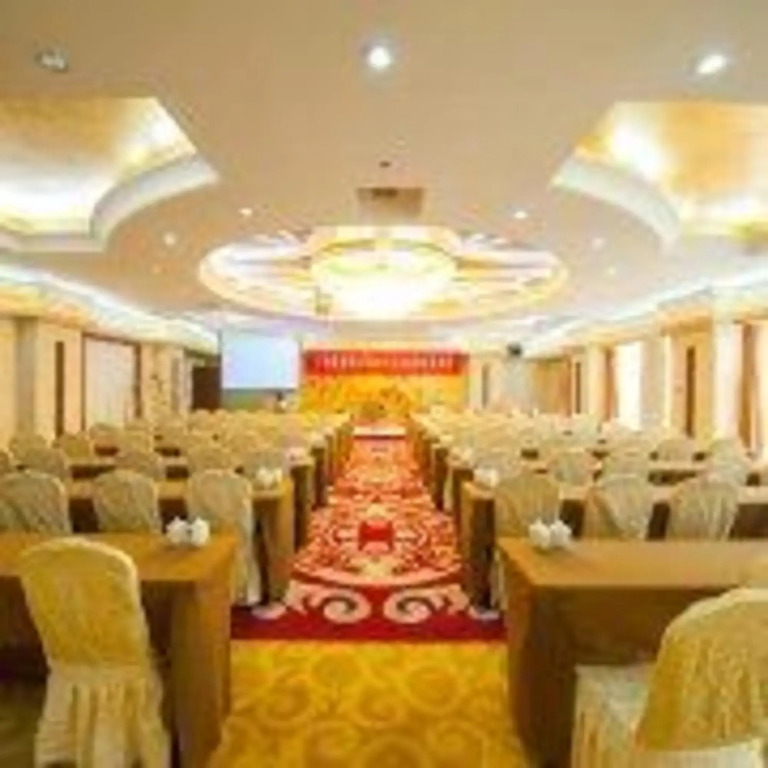 Ru Dong Hotel