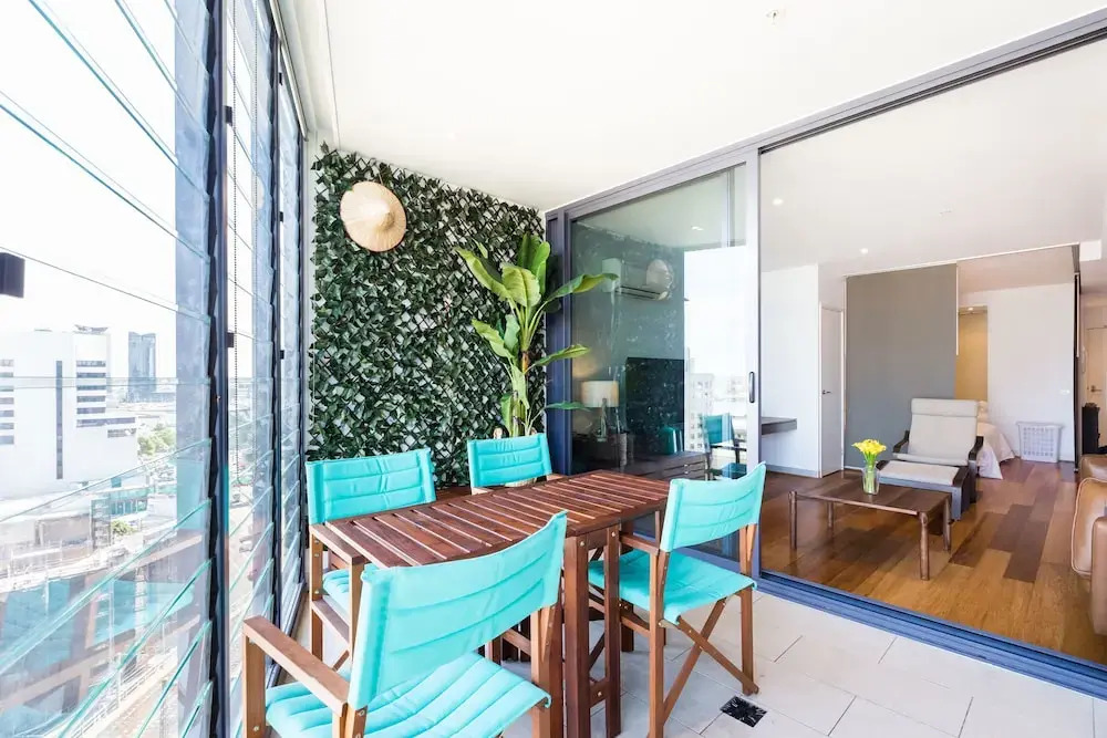 RIVER, 1BDR Melbourne Apartment