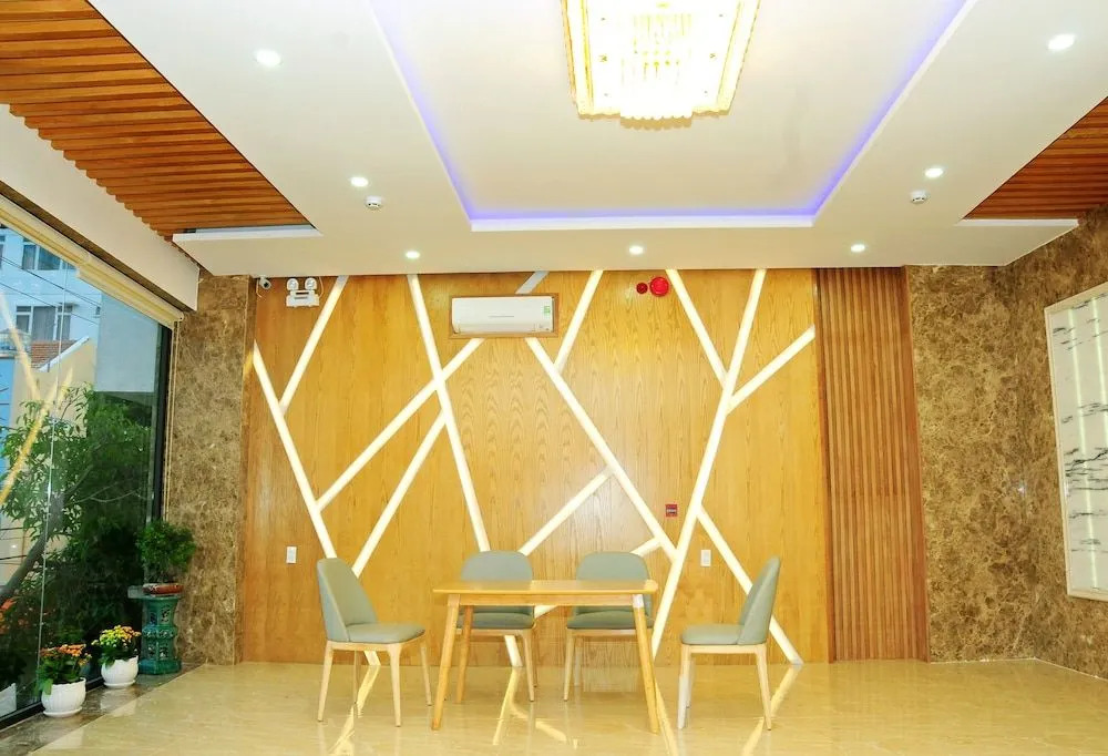 SEASIDE HOTEL