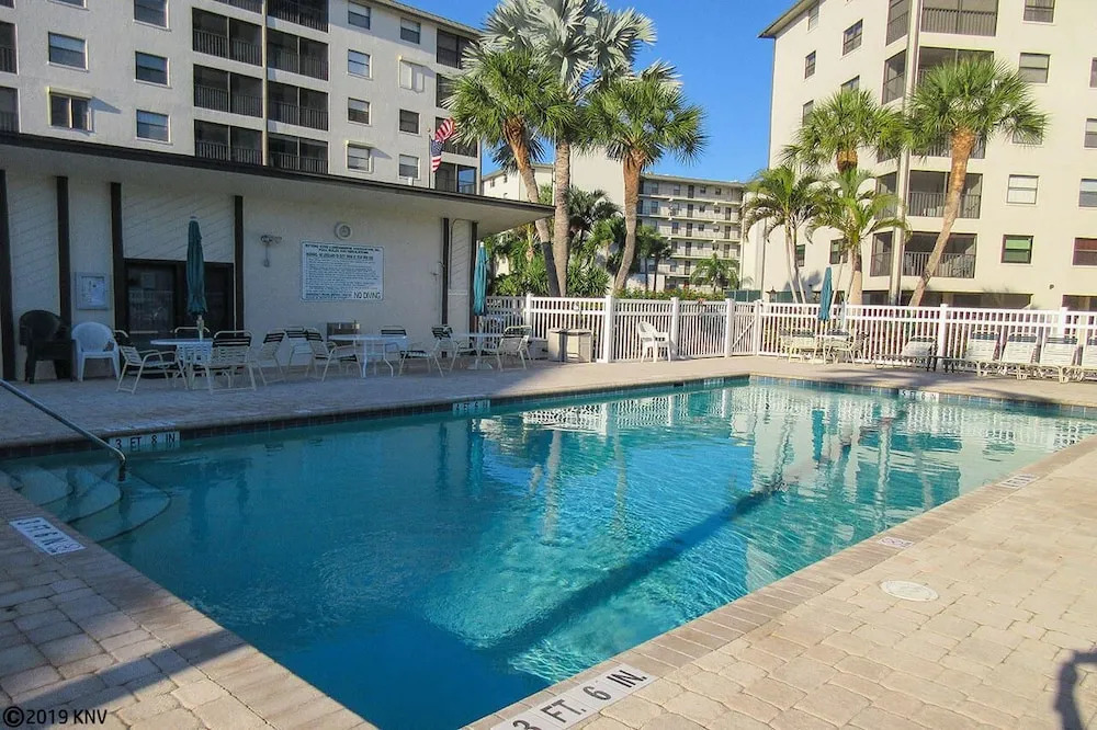 Estero Cove 521 - 2 Br Condo