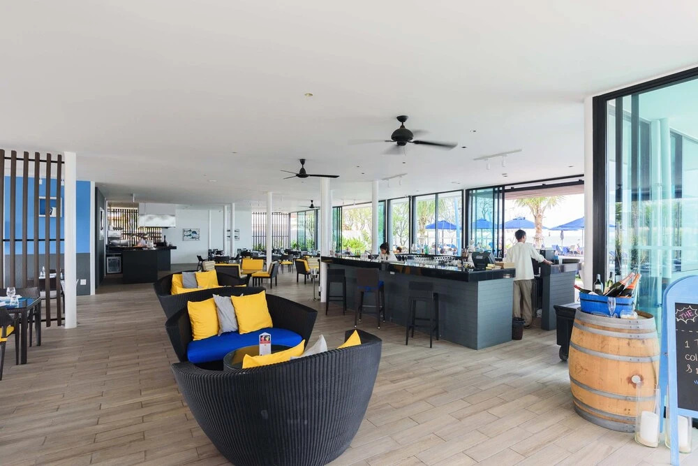 Lux Contemporary Condo By Favstay