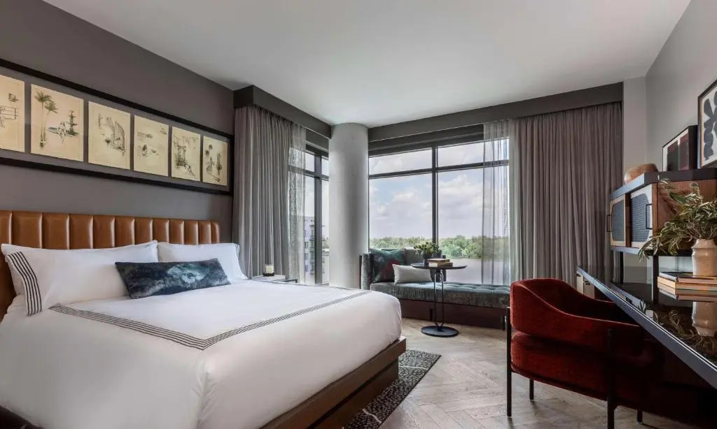 Thompson Savannah, by Hyatt