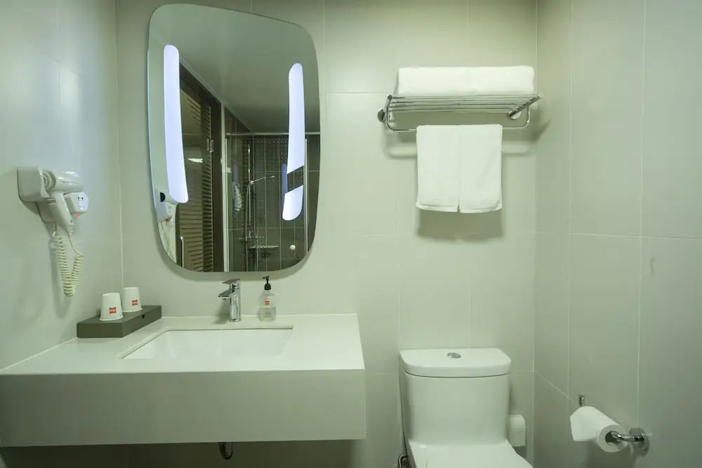 Aifeel Hotel (South Square of Shenyang North Railway Station)