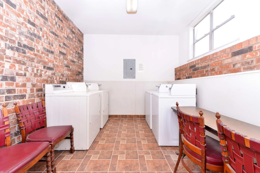 Americas Best Value Inn Schulenburg