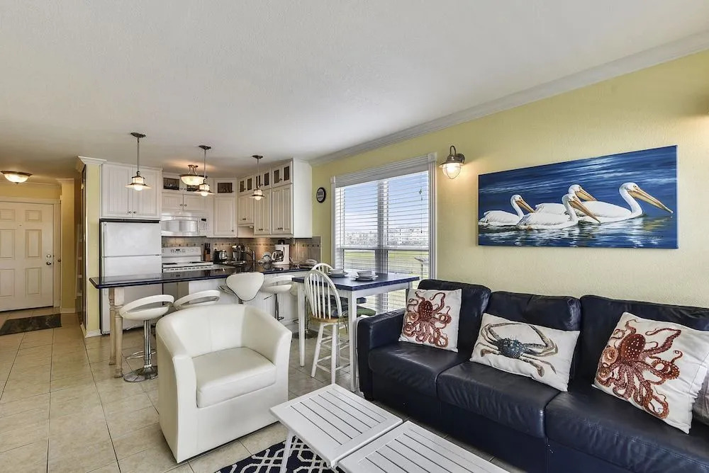 Seascape 2114 - 2 Br Condo