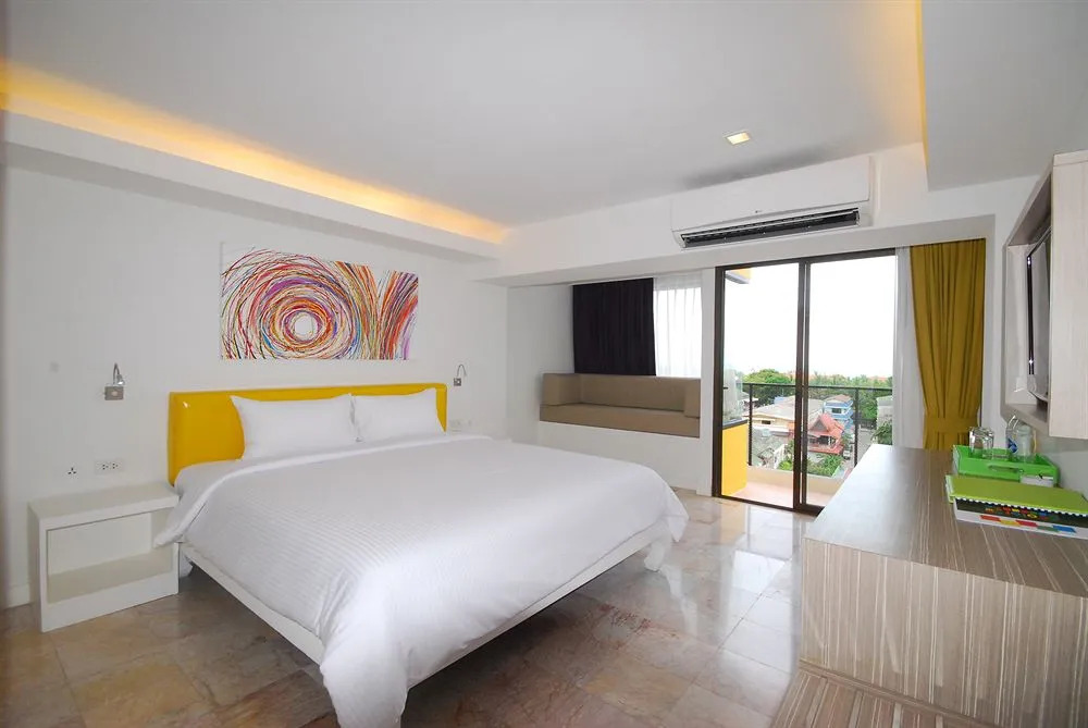 Samui Plaza