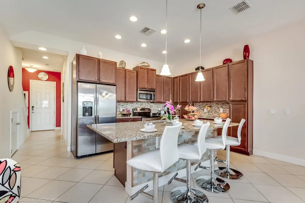 430cd Magical 4 Bedroom 4.5 Bathroom Town Home