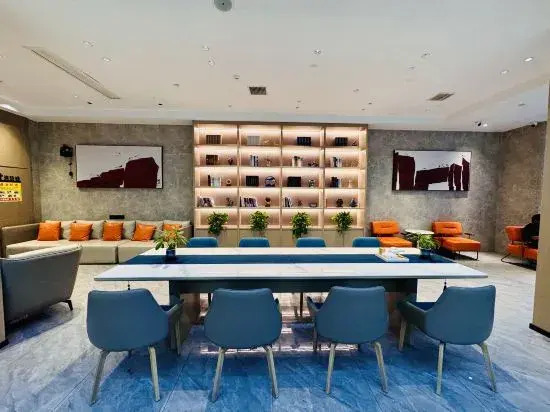 GreenTree Eastern Hotel (Jieshou Huochezhan)