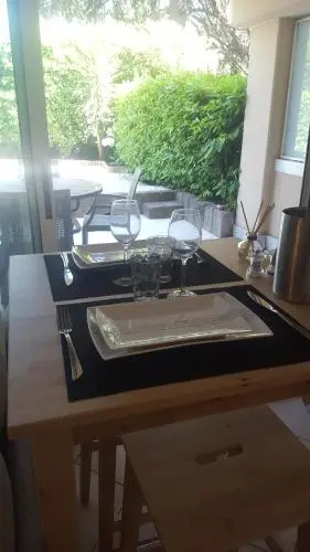 Beautiful studio close to beach private parking