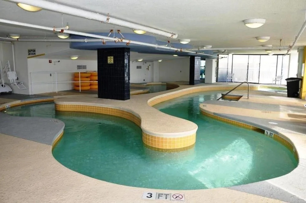 Seaside Resort 1101 - 3 Br condo by RedAwning