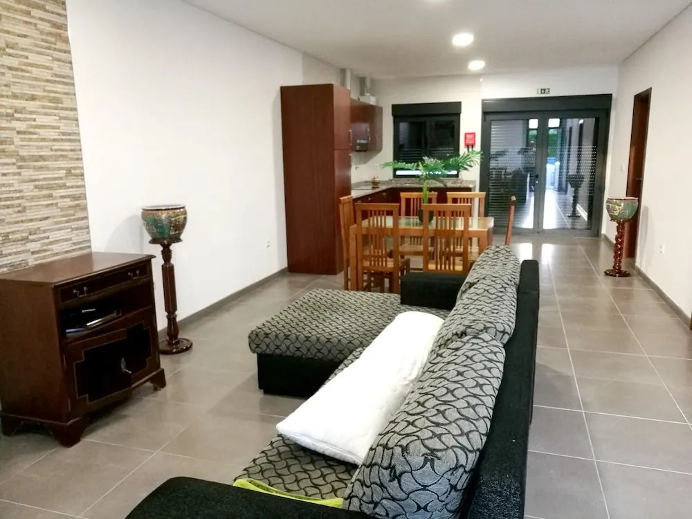 House With 2 Bedrooms in Valença, With Wonderful Mountain View, Furnis