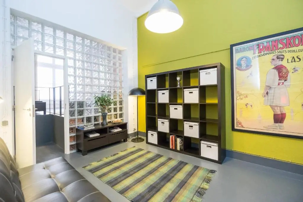 Large & Relaxing loft in Alfama